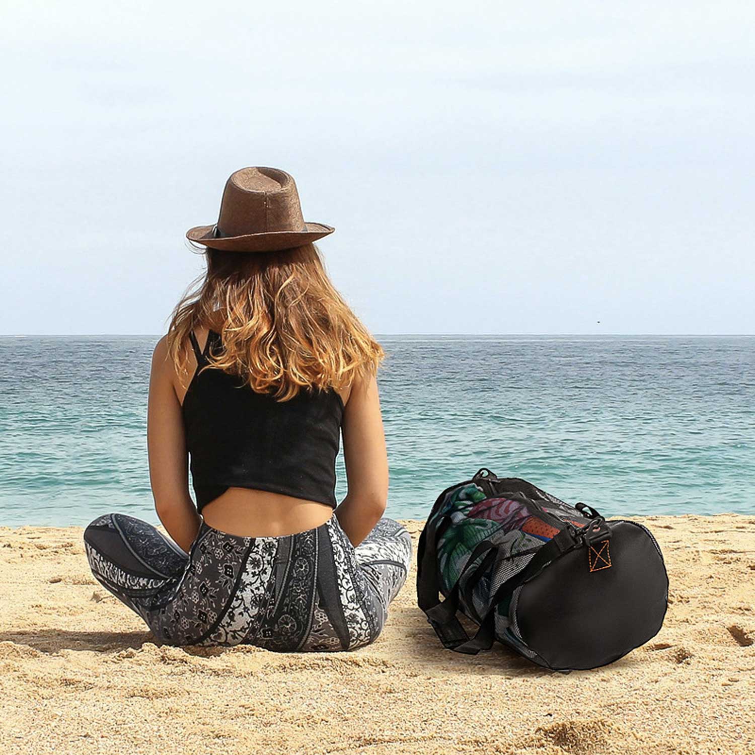 High-Capacity Mesh Beach Tote Multi-Purpose Travel Organizer 13