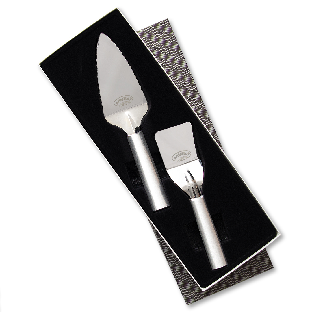 Serving Gift Set w/Silver Handle 2
