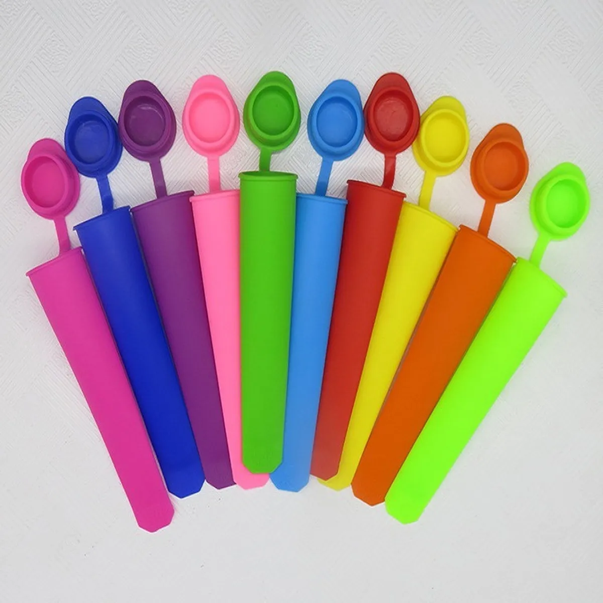Silicone Ice Cream Pop Mold One-Piece Popsicle Maker Set 6
