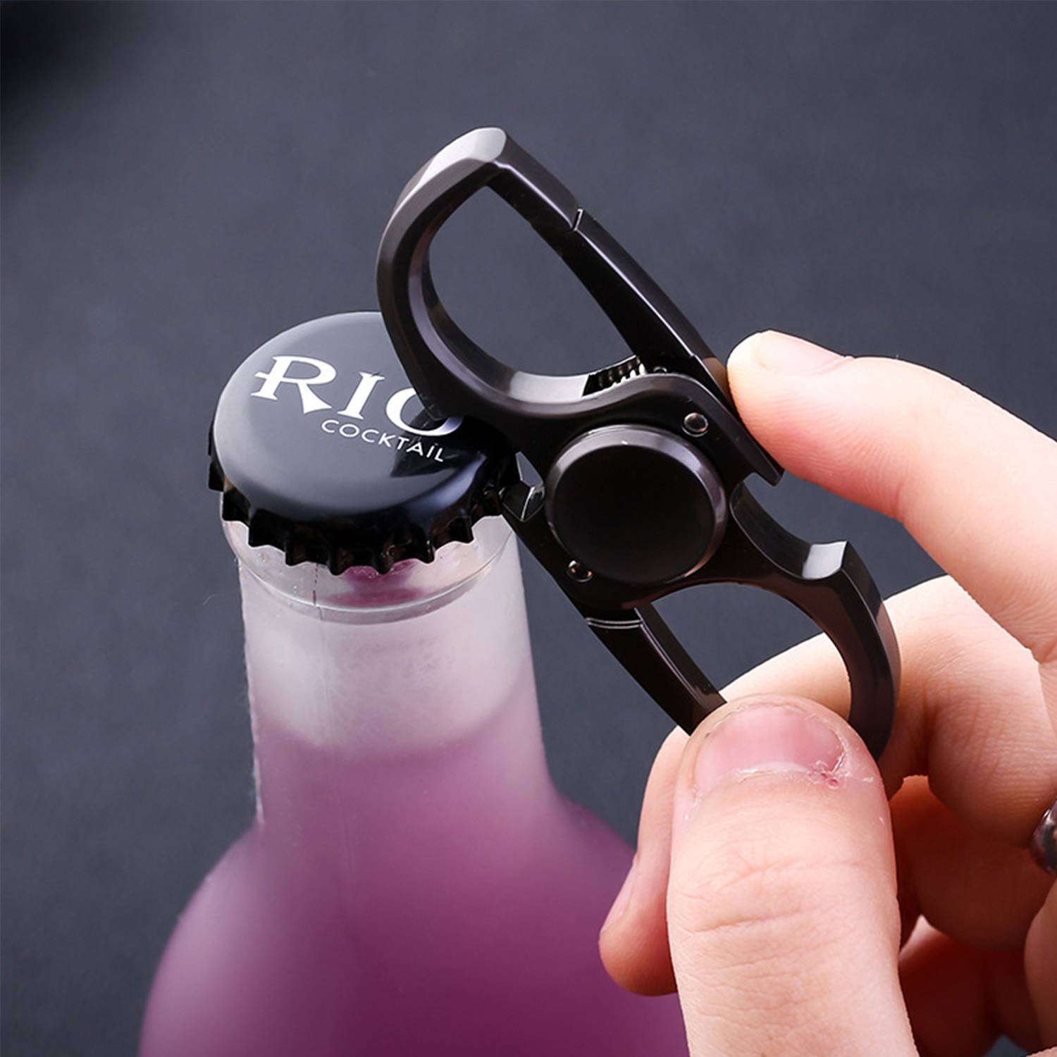 Fingertip Gyroscope Keychain 1
