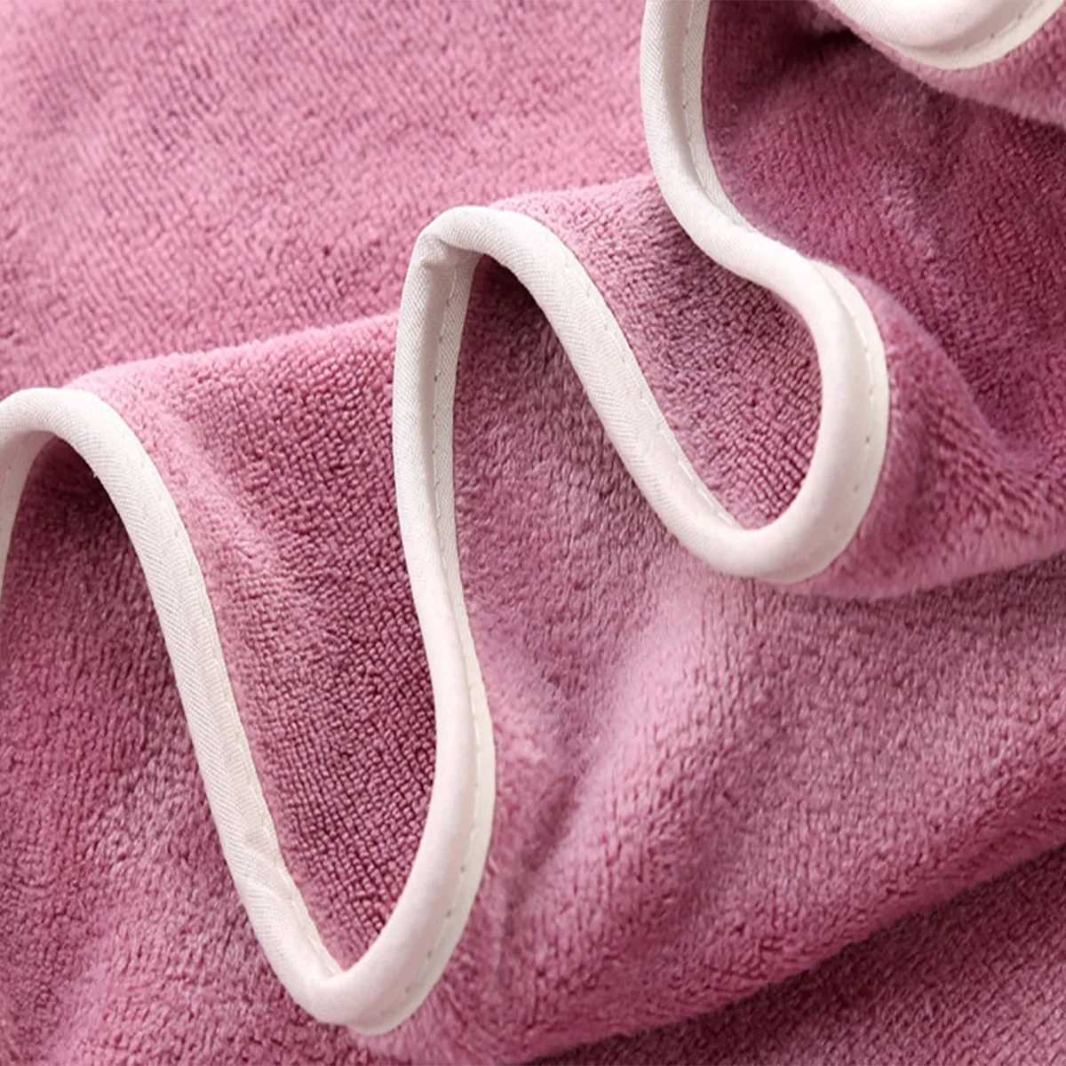 Coral Velvet Pure Color Soft Customed Beach And Bath Towel 3