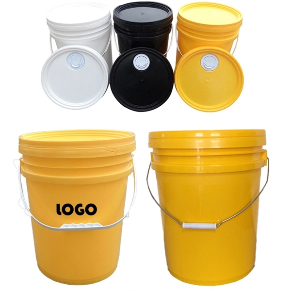 5 Gallon Plastic Bucket with handle