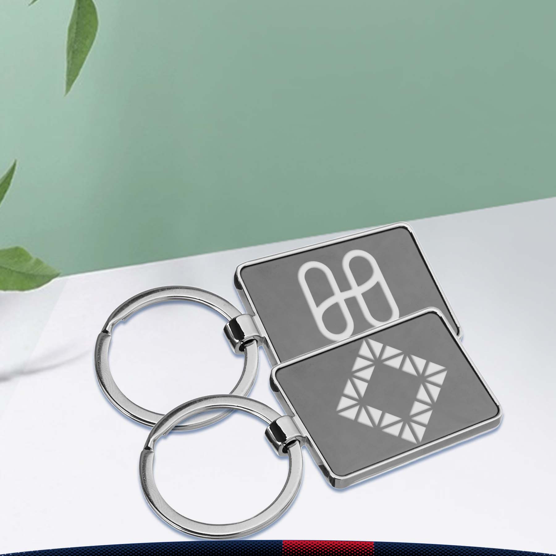 Croi Rectangular Metal Keychains 1