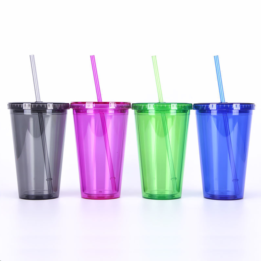 Double Plastic Cups with Lids and Straws 2