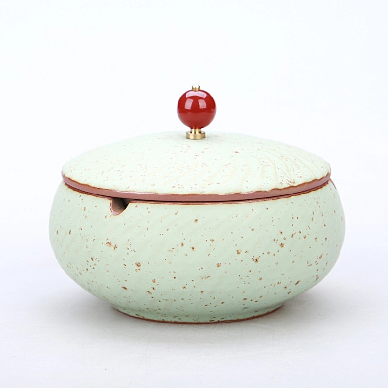 Custom Handmade Ceramic Ashtray With Lid 3