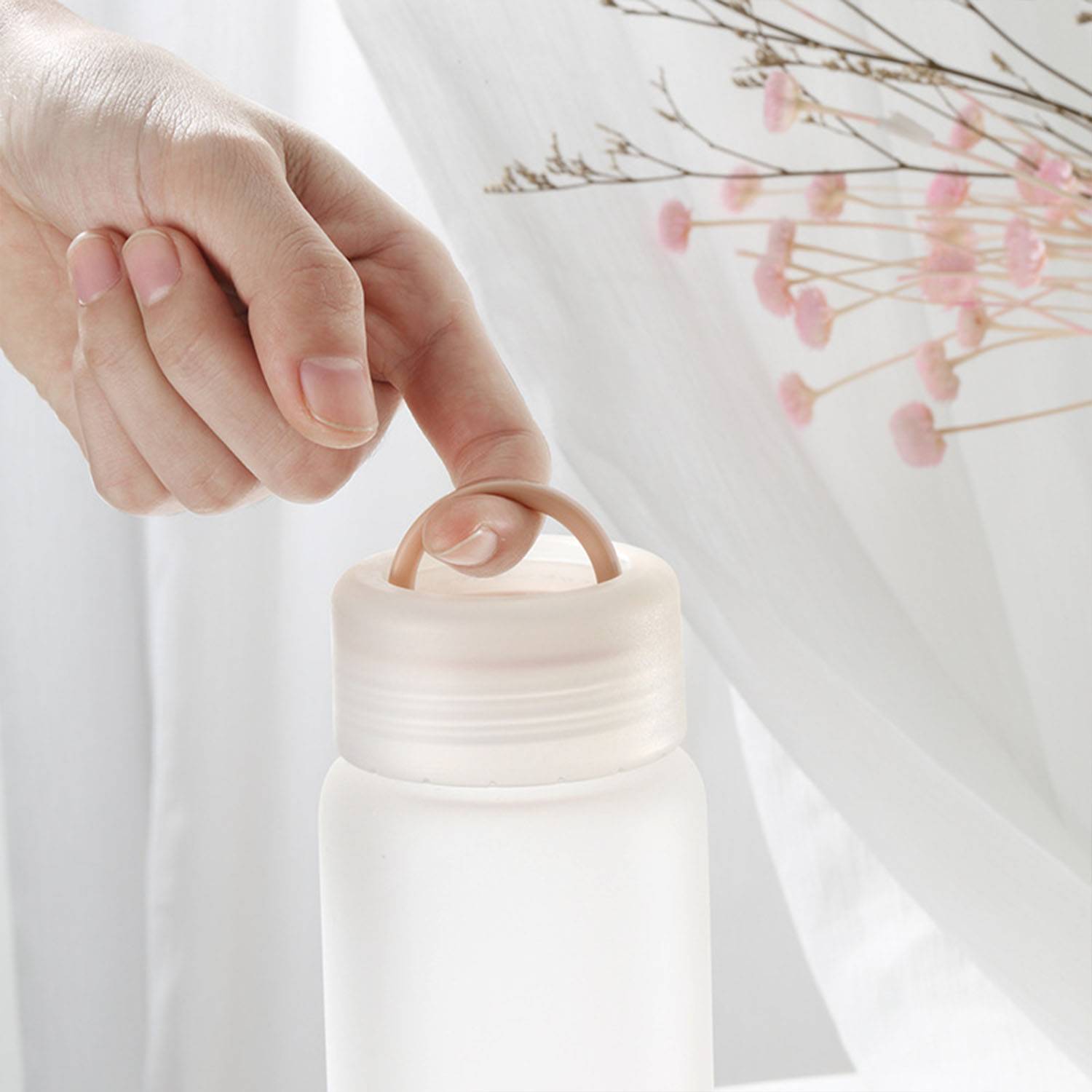 14.8oz Transparent Glass Portable Cup 1