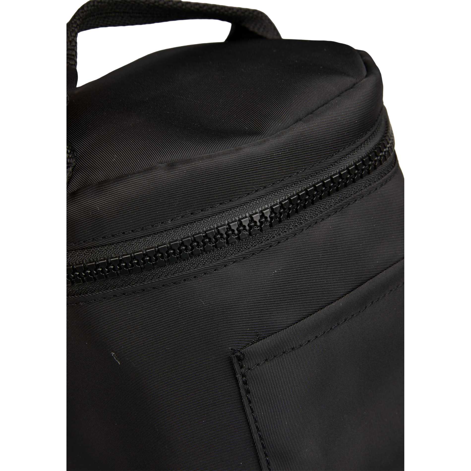 Wellable Recycled Round Travel Case 101