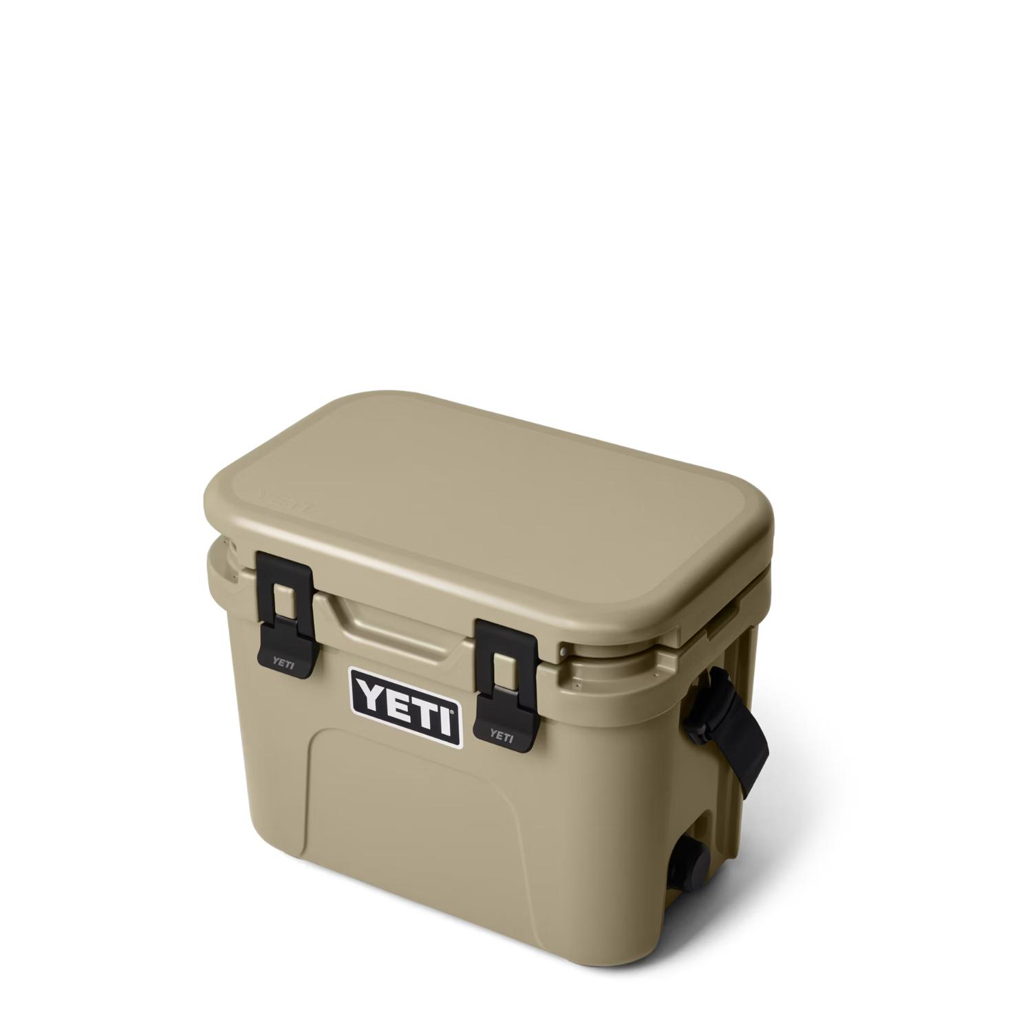 15 QT YETI® Roadie Hard Cooler Ice Chest (16.9" x 14") 5