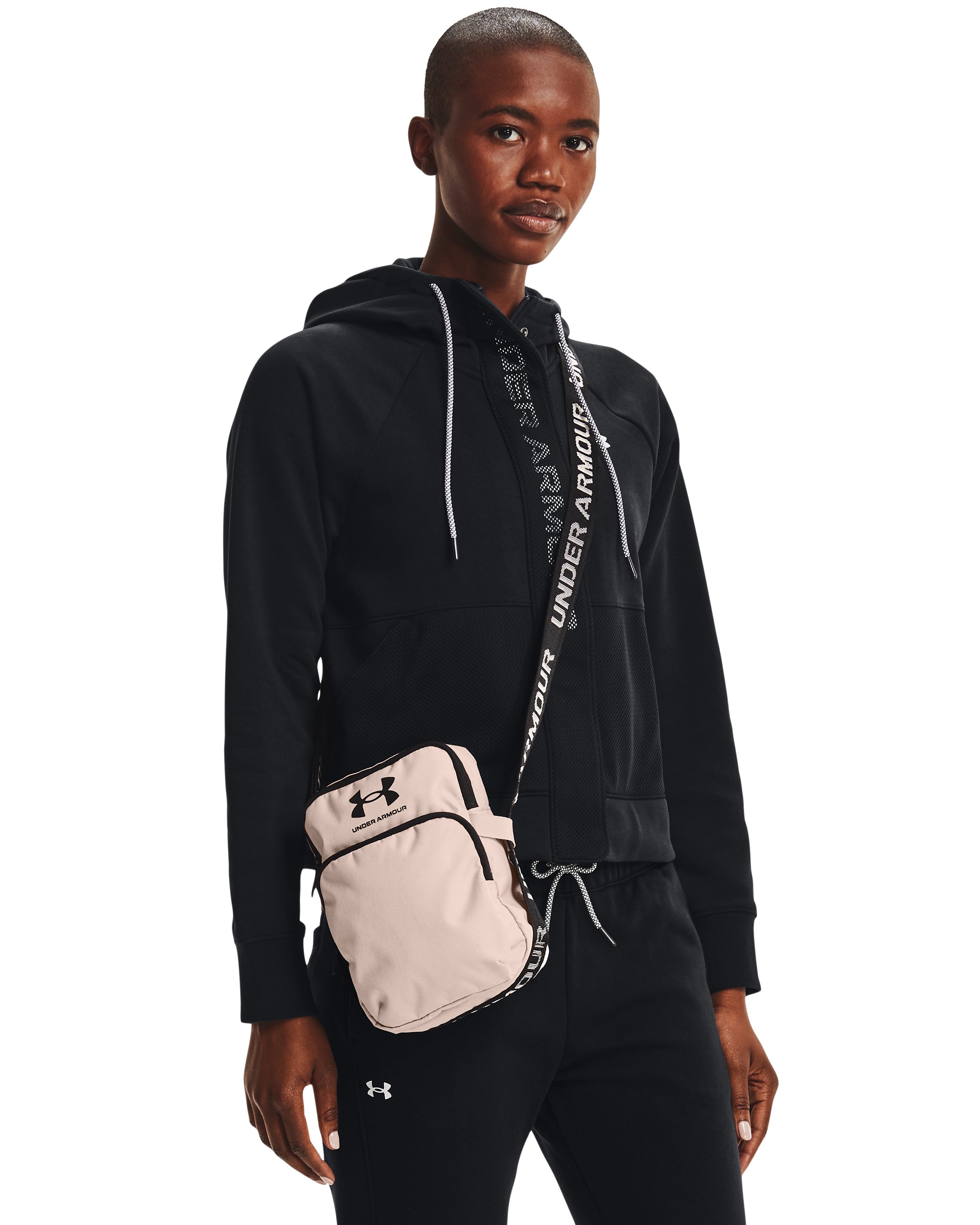 UA Essential Crossbody 2