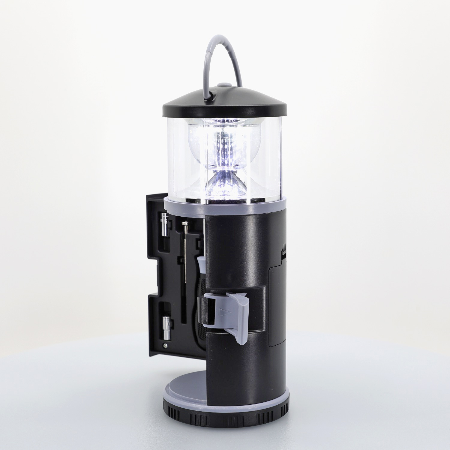 Lantern with Tool Set 49