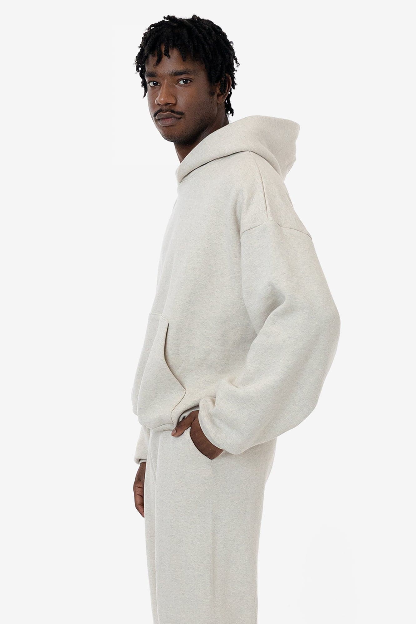 12 OZ MID-WEIGHT FLEECE WIDE HOODIE 5