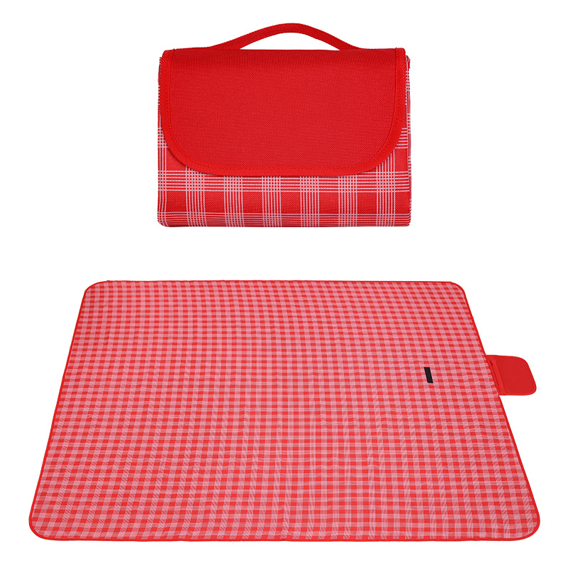 The Roll-up Picnic Blanket 6