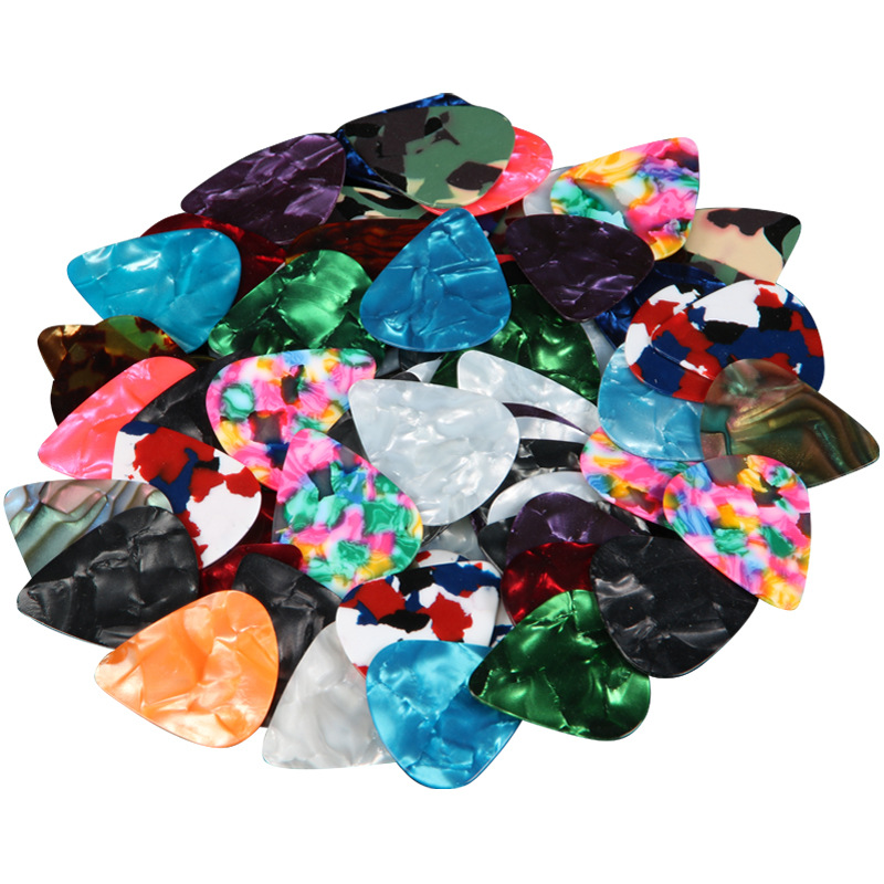 Standard Shape Guitar Pick 3