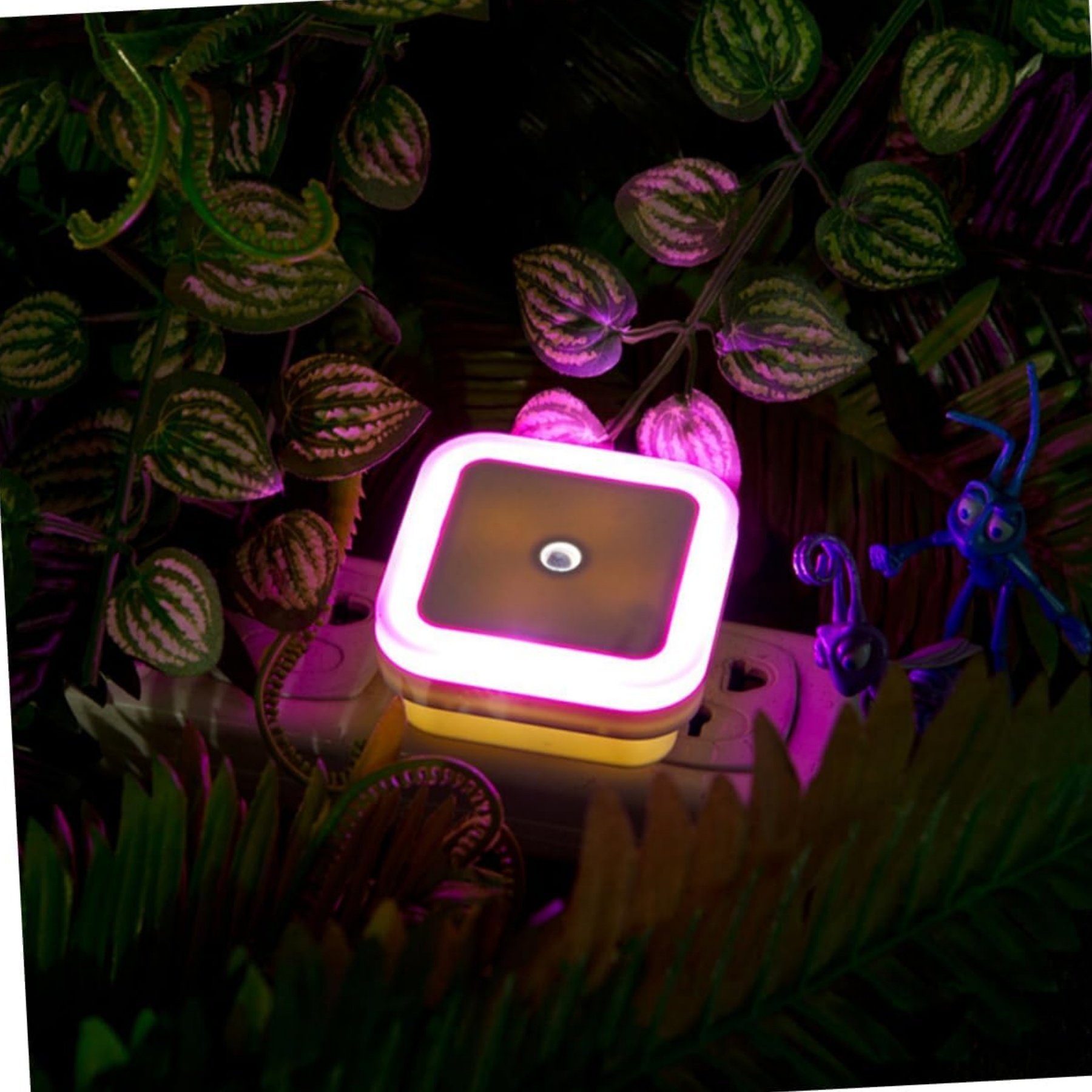 Light Sensing LED Night Light for Home & Office 4