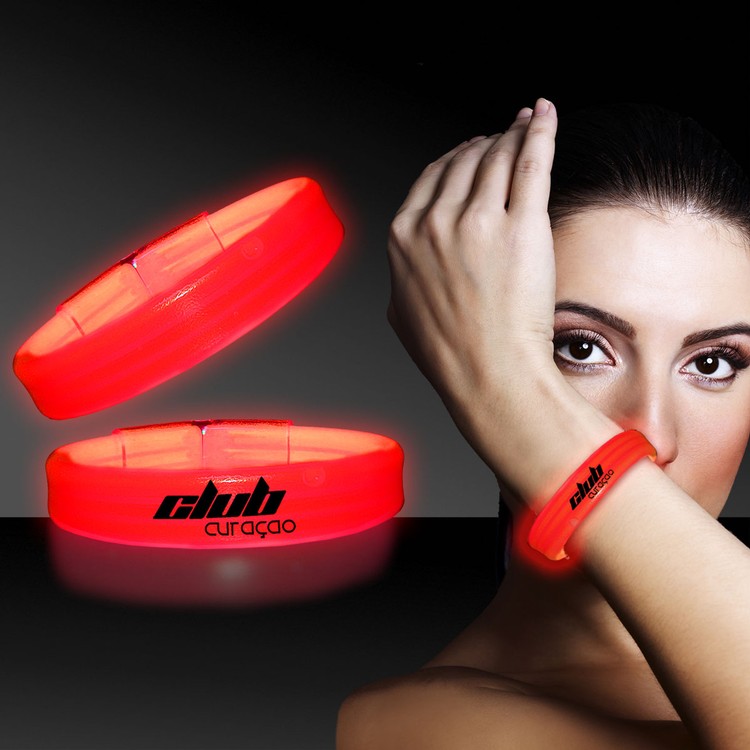 Red 9" Deluxe Triple Wide Light Up Glow Bracelet