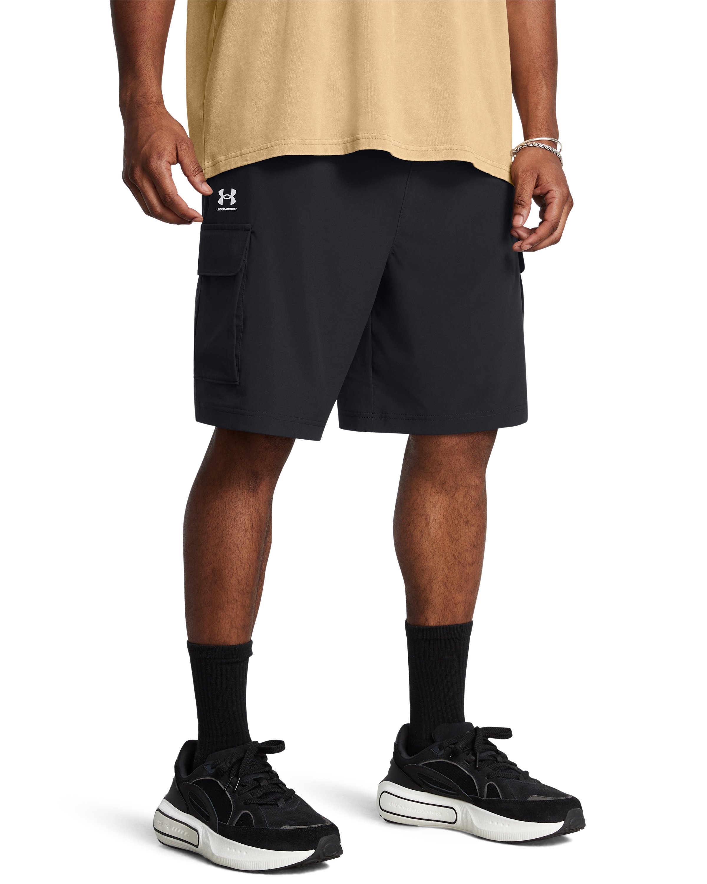 UA Vibe Woven Men's 8 Cargo Shorts 4