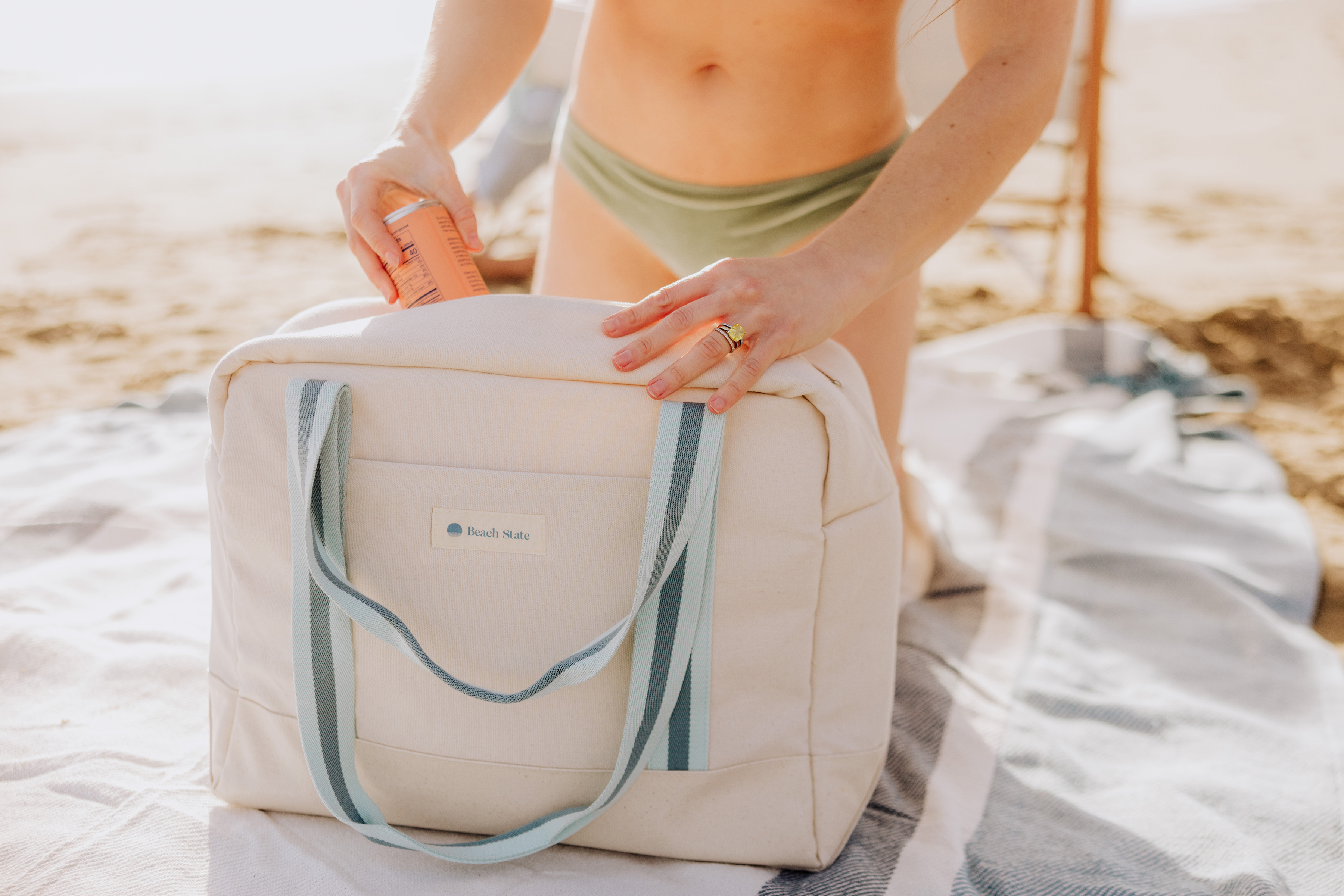 Lanikai Beach Cooler Bag 6
