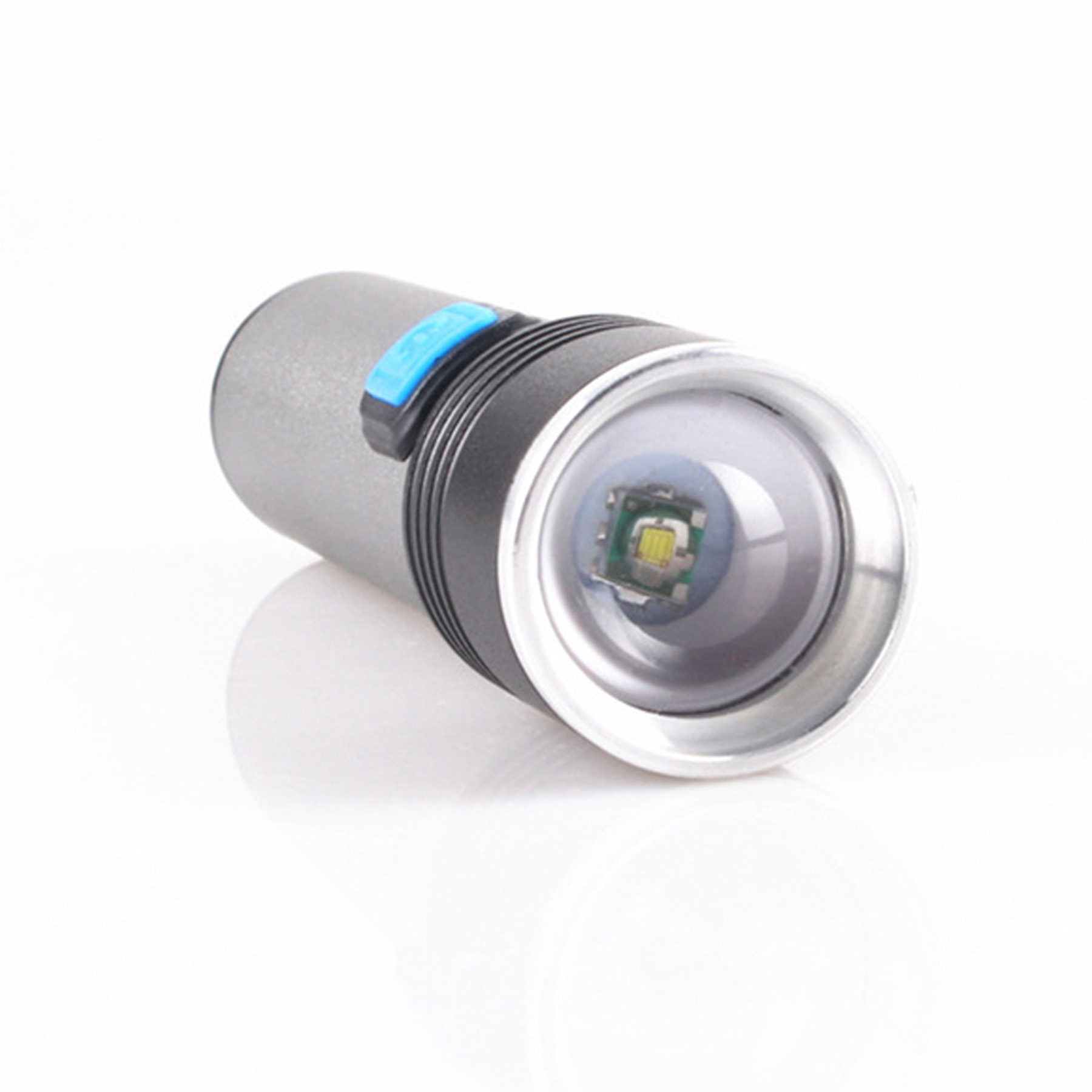 Zoomable Flashlight 3