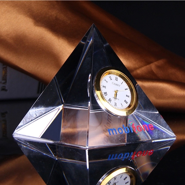 PRISM PYRAMID CRYSTAL with CLOCK 5