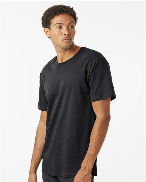 Unisex Classic T-Shirt - 200 39