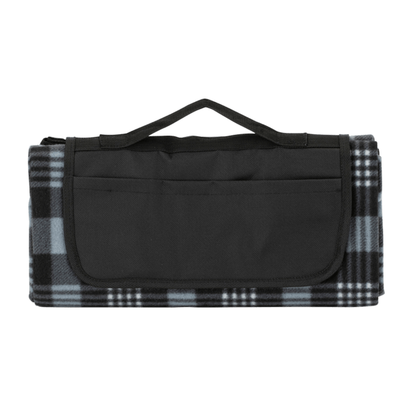 Plaid Picnic Blanket 2