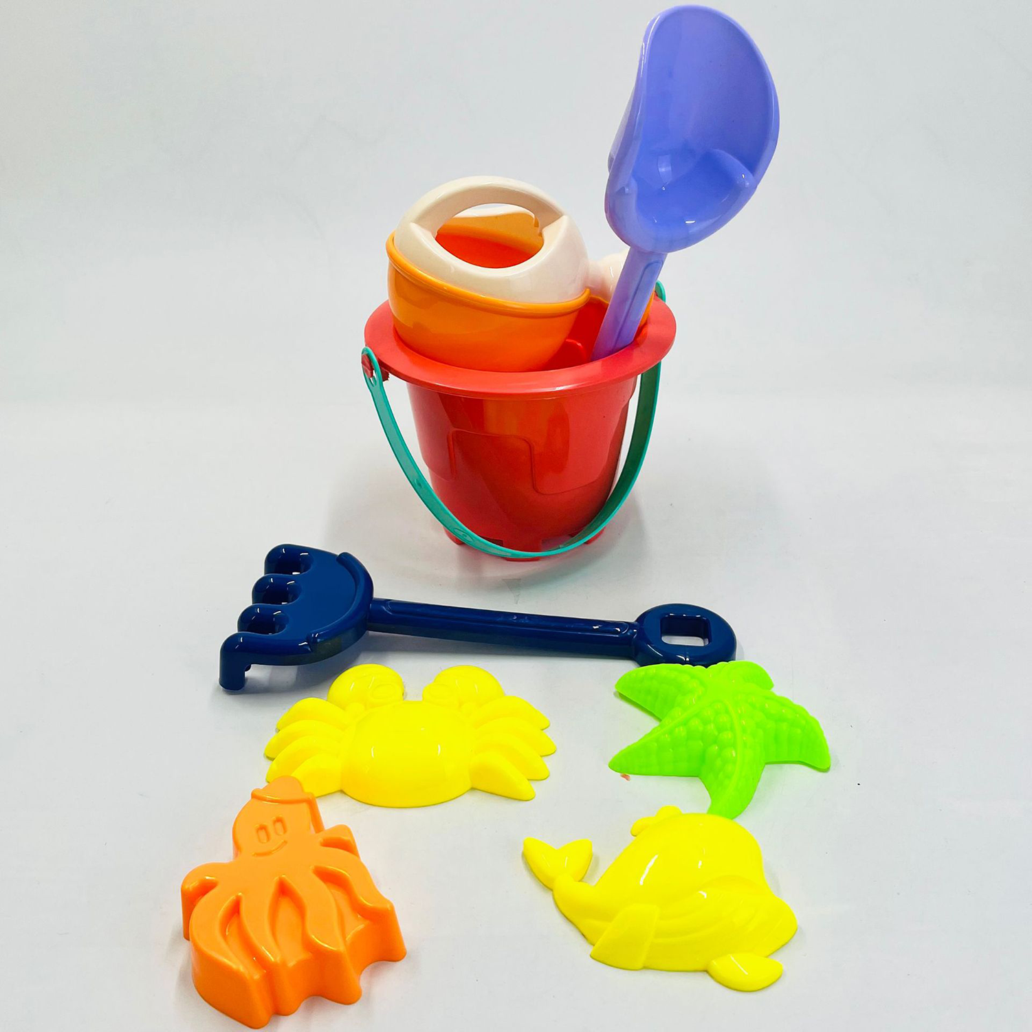 Beach Bucket Set for Toddlers 2