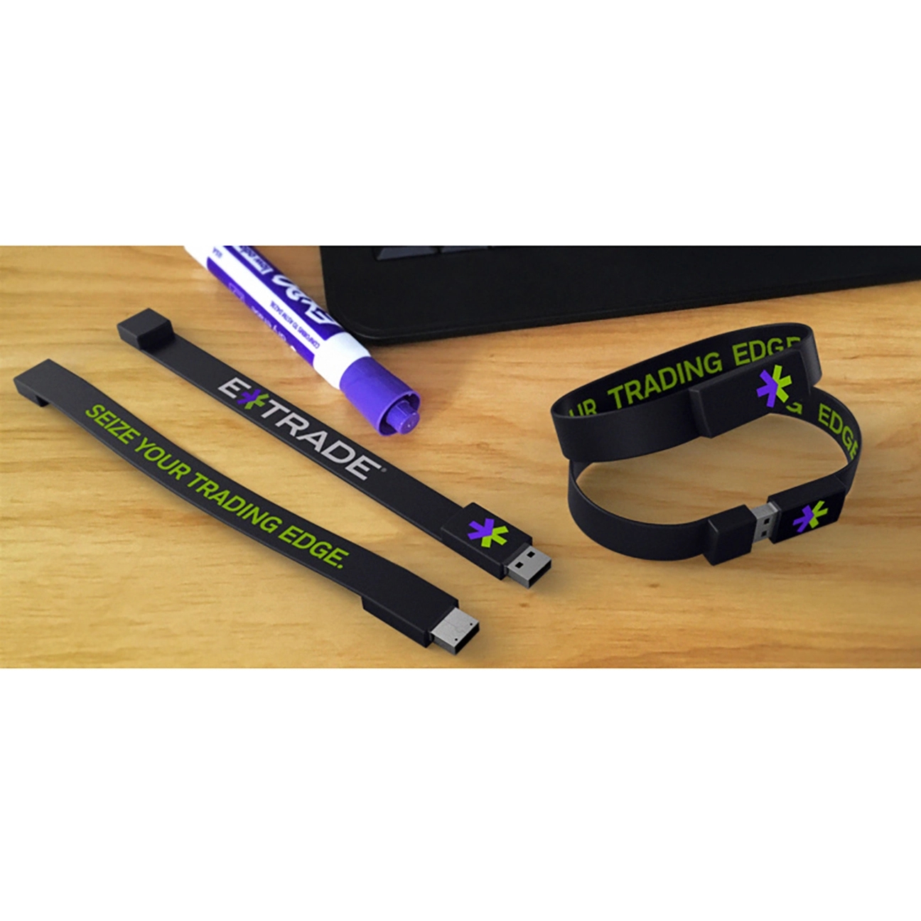 HERO 8 GB Bracelet USB 3.0 Flash Drive 10