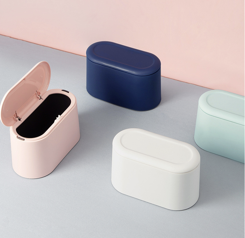 Mini Trash Can with Lid 16