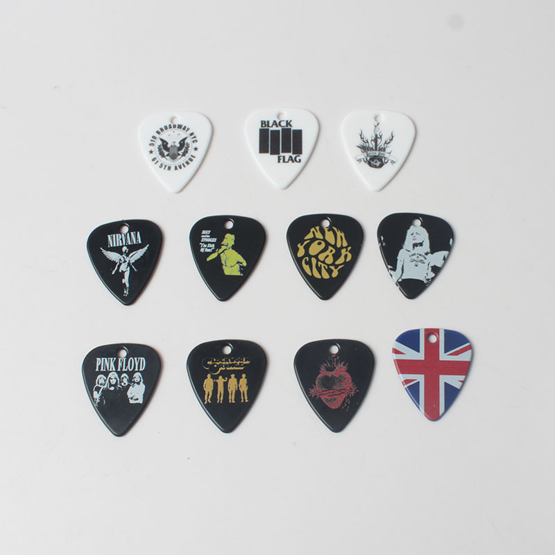 Guitar Pick 1