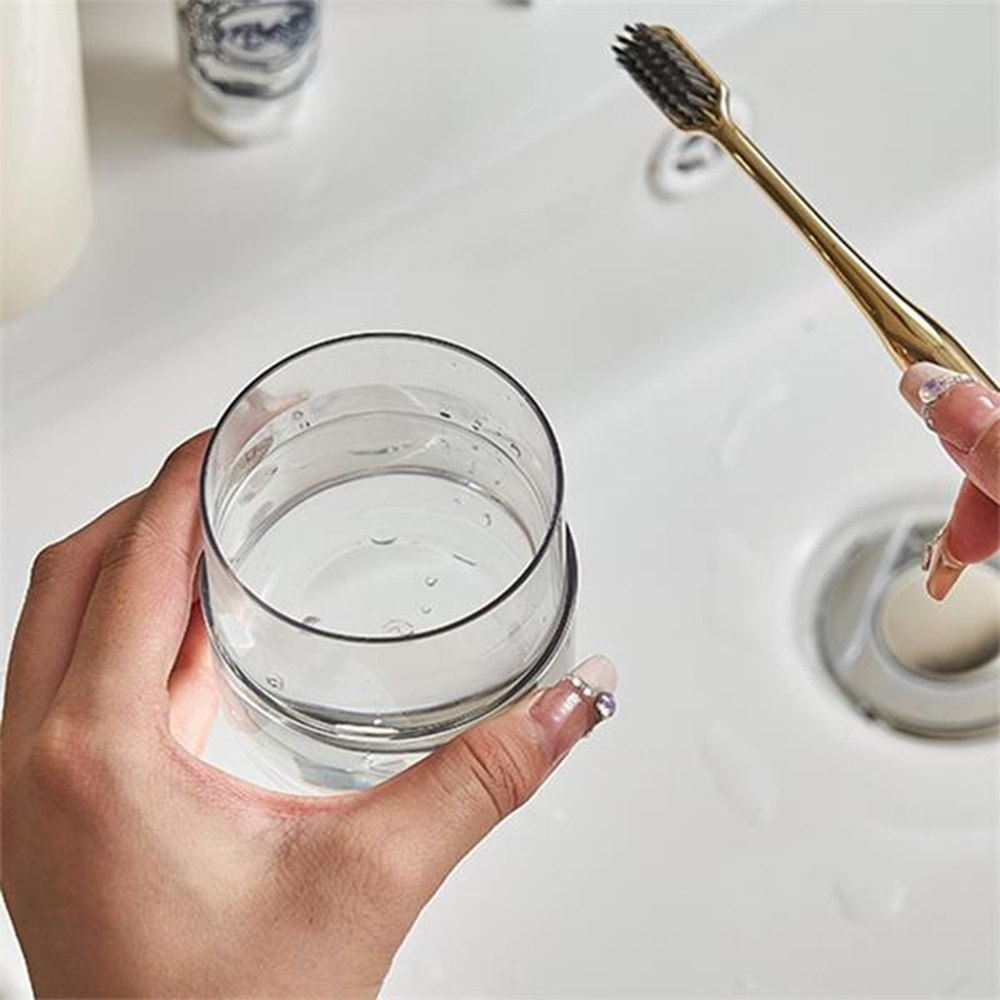 Multifunctional Portable Travel Case Toothbrush Holder 3