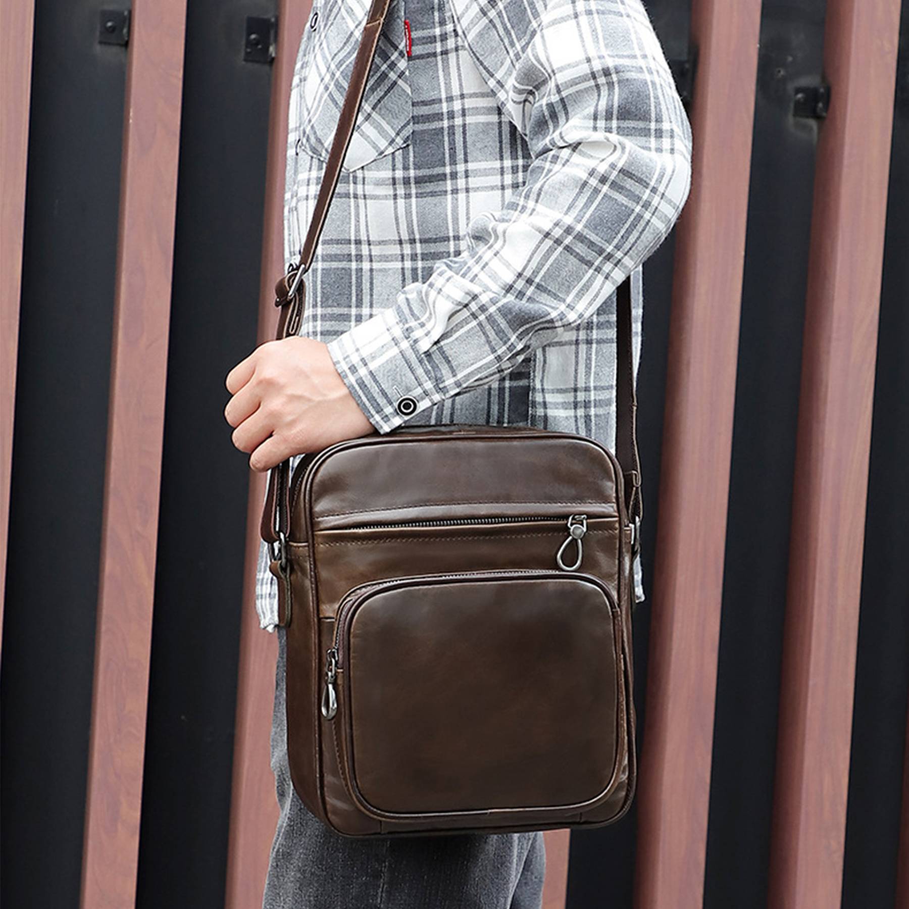 Small Leather Crossbody bag 6
