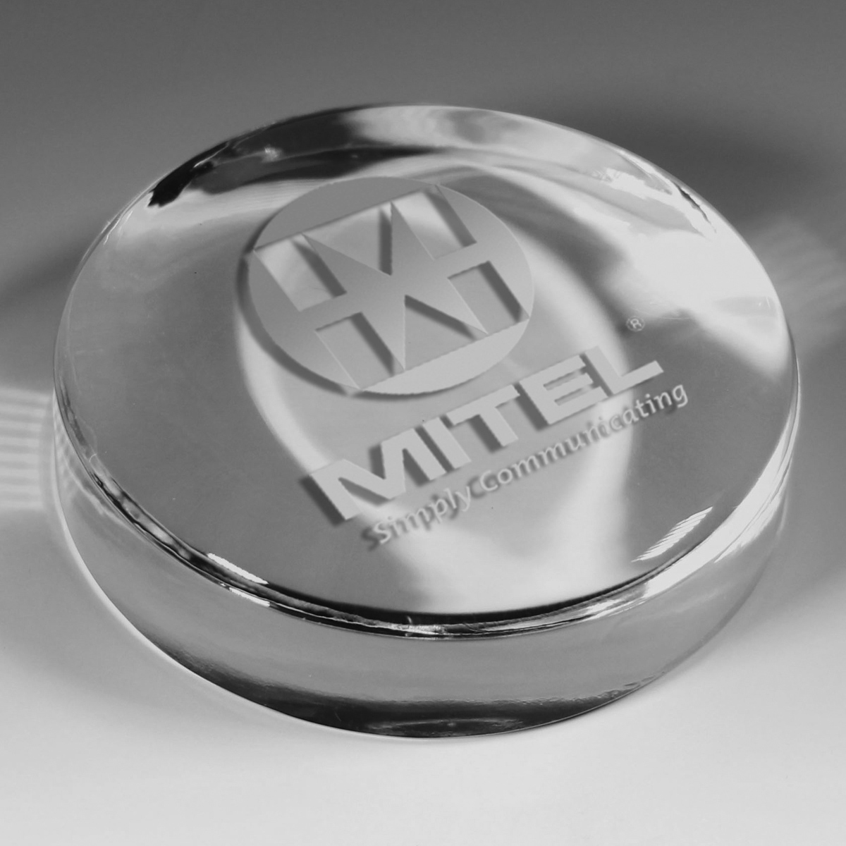 2 7/8" Dia x 3/4" H Round Glass Paperweight - 8508S (Screen Print)