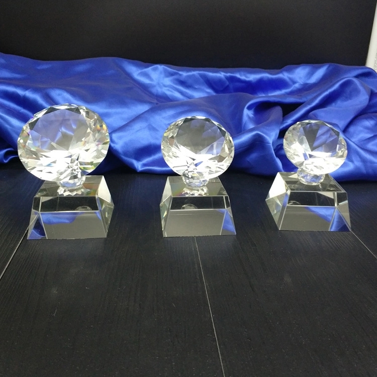 DIAMOND ROCK CRYSTAL AWARD 5