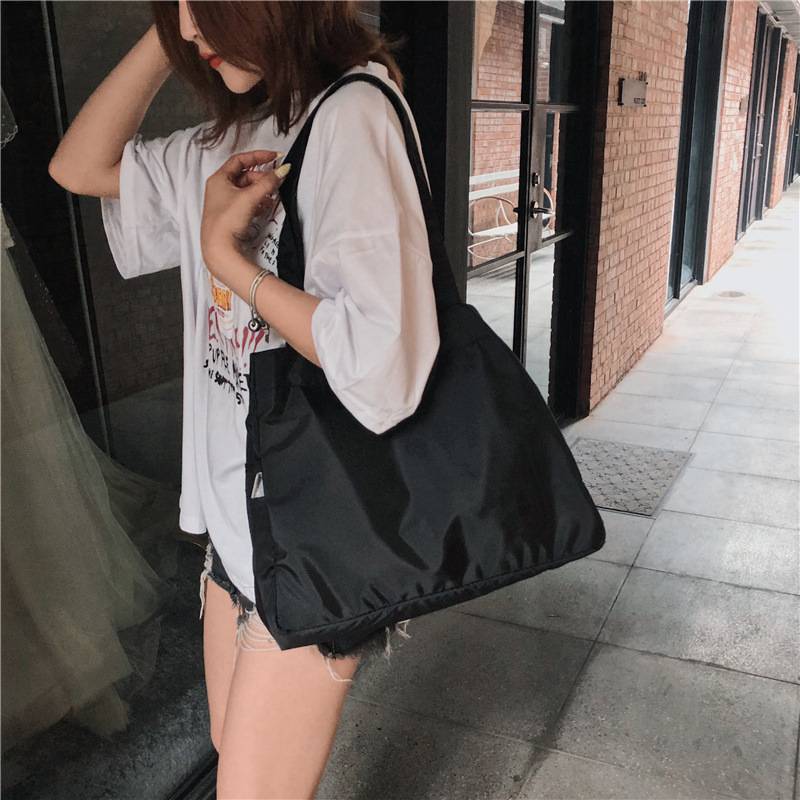 Large capacity simple commuting handbag Tote bag, custom tote bag with logo imprint 5