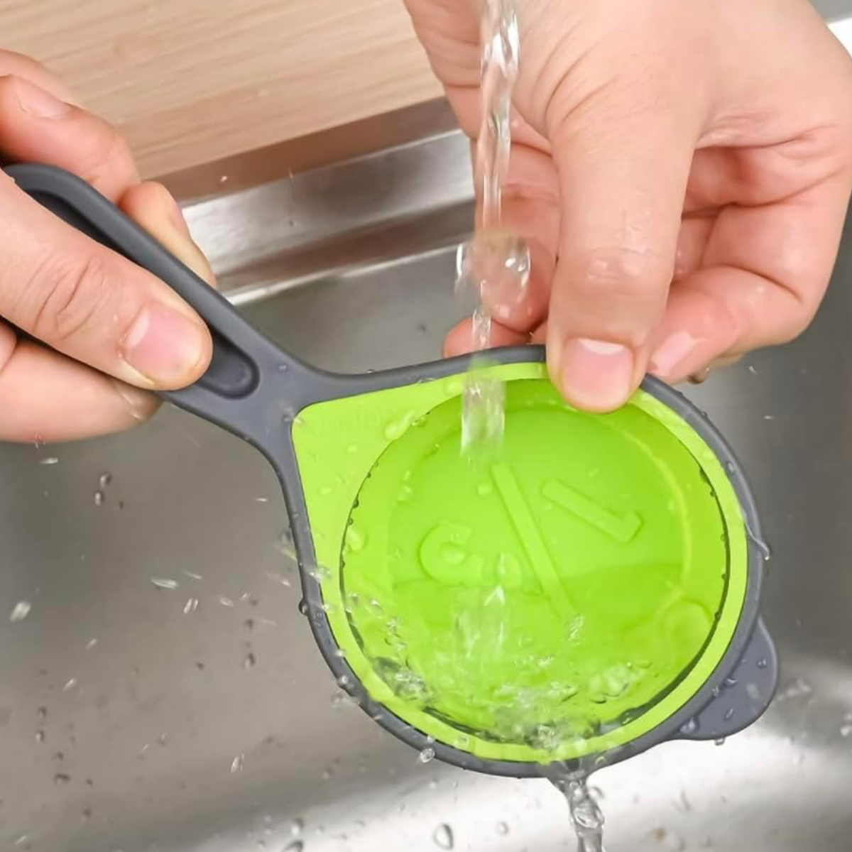 Collapsible Silicone Measuring Cups and Spoons Set 6