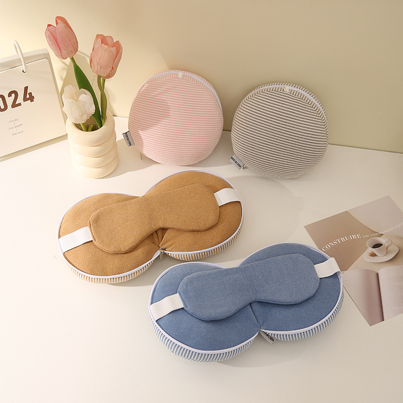 2-In-1 Eye Mask Pillow 3