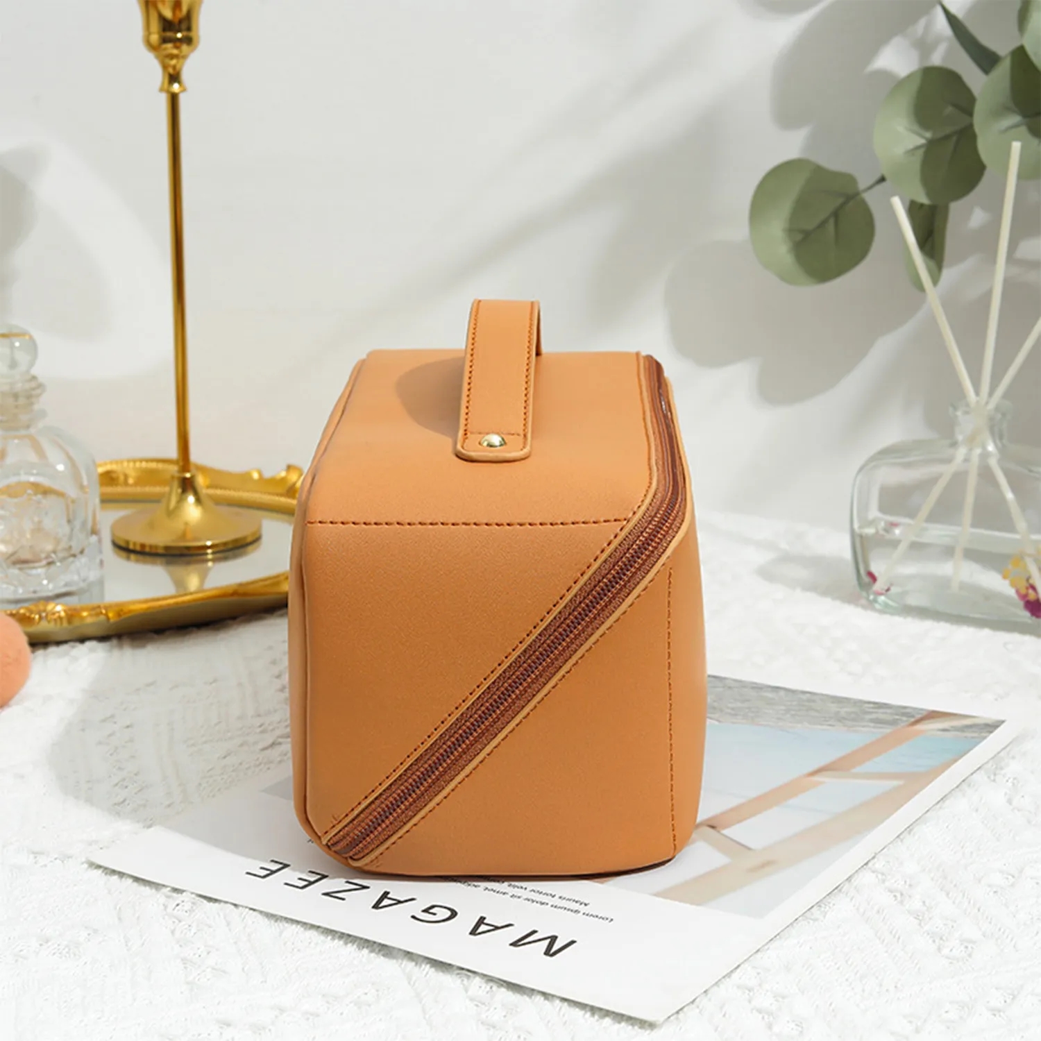 Large Capacity Travel Cosmetic Bag 1