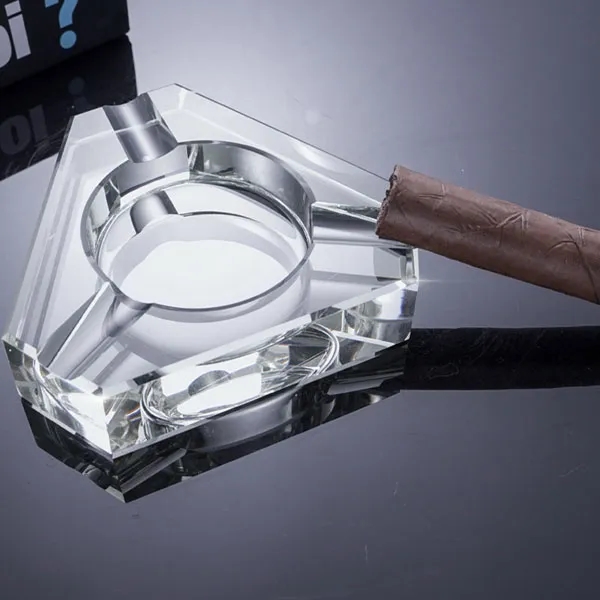 Triangular Crystal Ashtray For 3 Cigars 3
