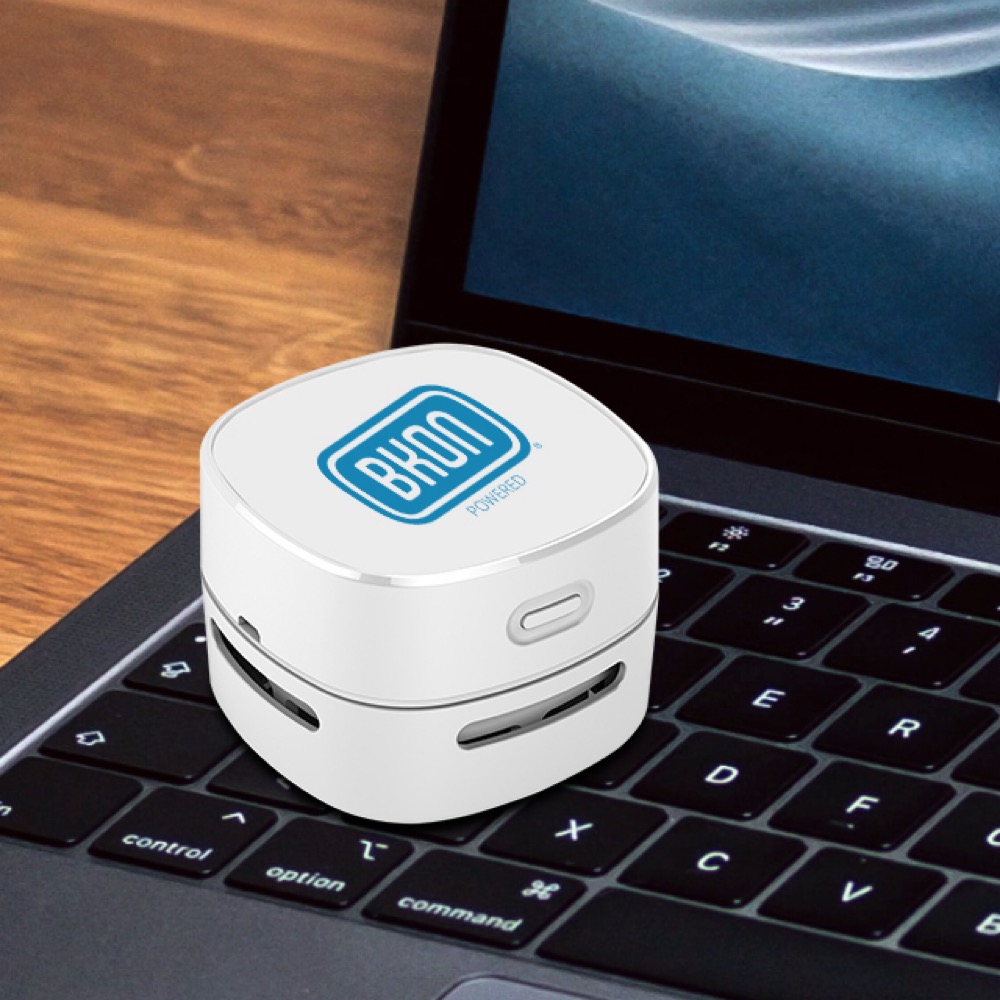 Tiny Turbo Desktop Vacuum 8