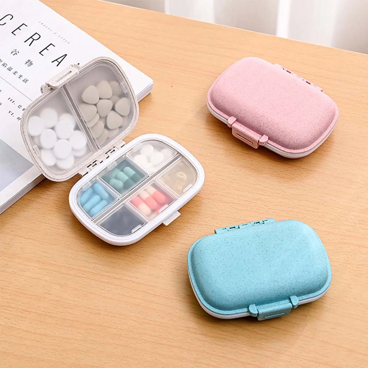 8 Compartments Wheat Straw Portable Daily Pill Organizer 4