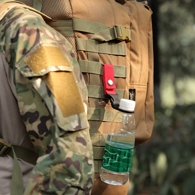Outdoor Portable Water Bottle Hanging Buckle Clip 5