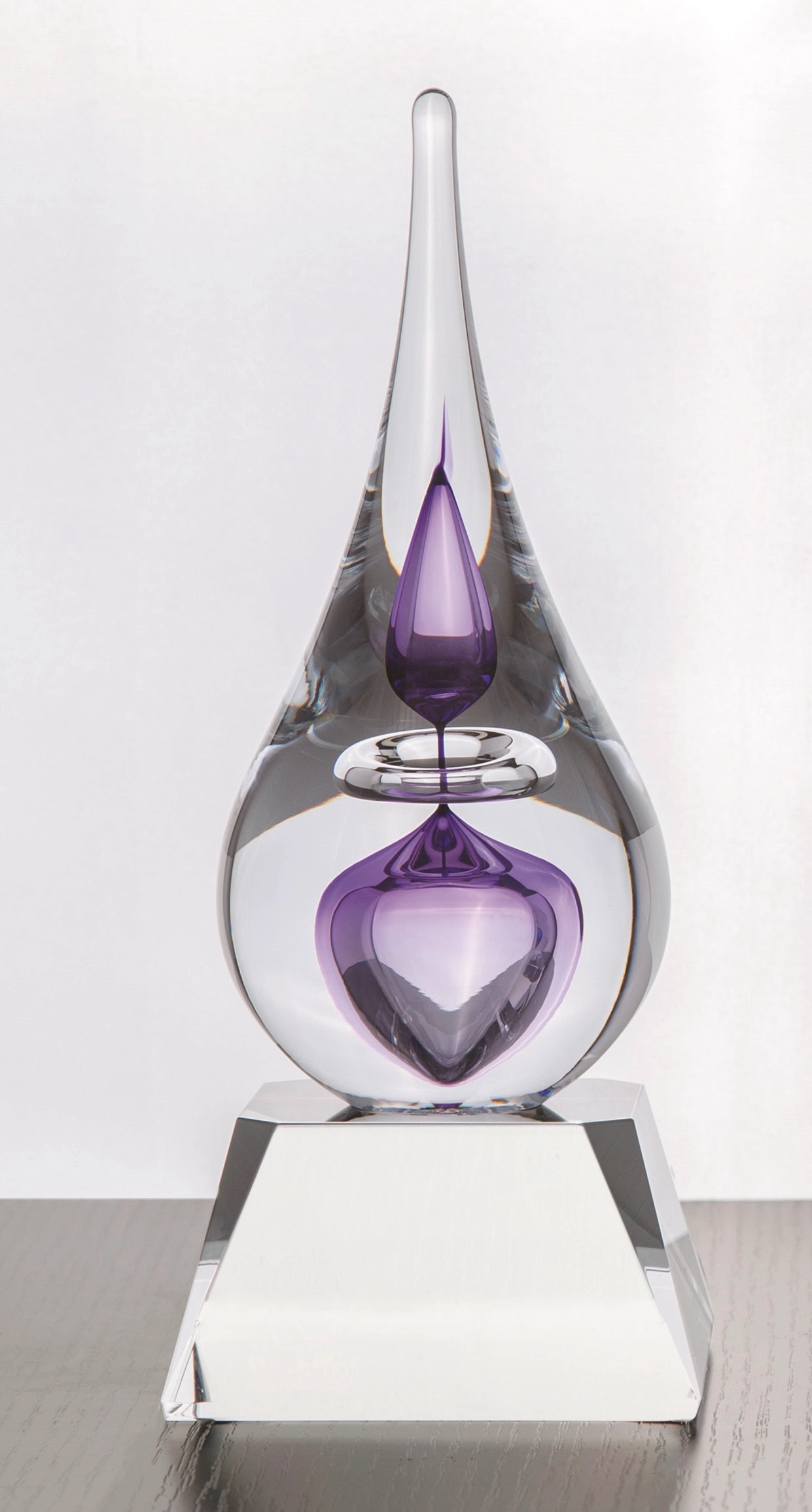 Neptune Teardrop Award - Violet 4