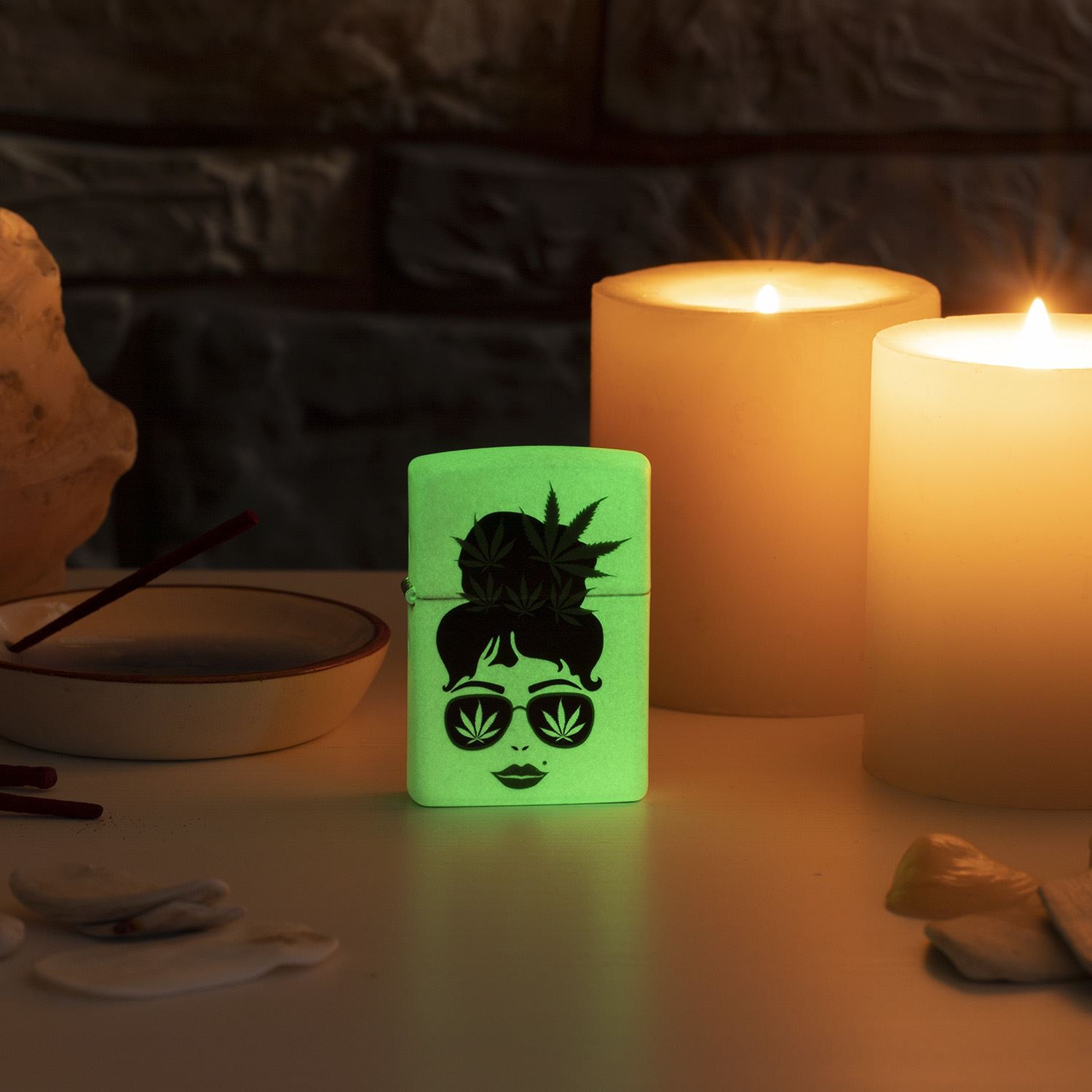 Glow In The Dark Windproof Lighter