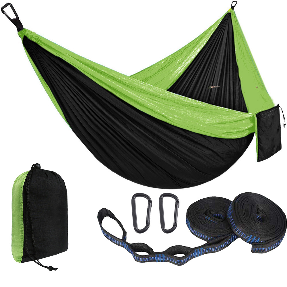 Hammock With Pouch 2