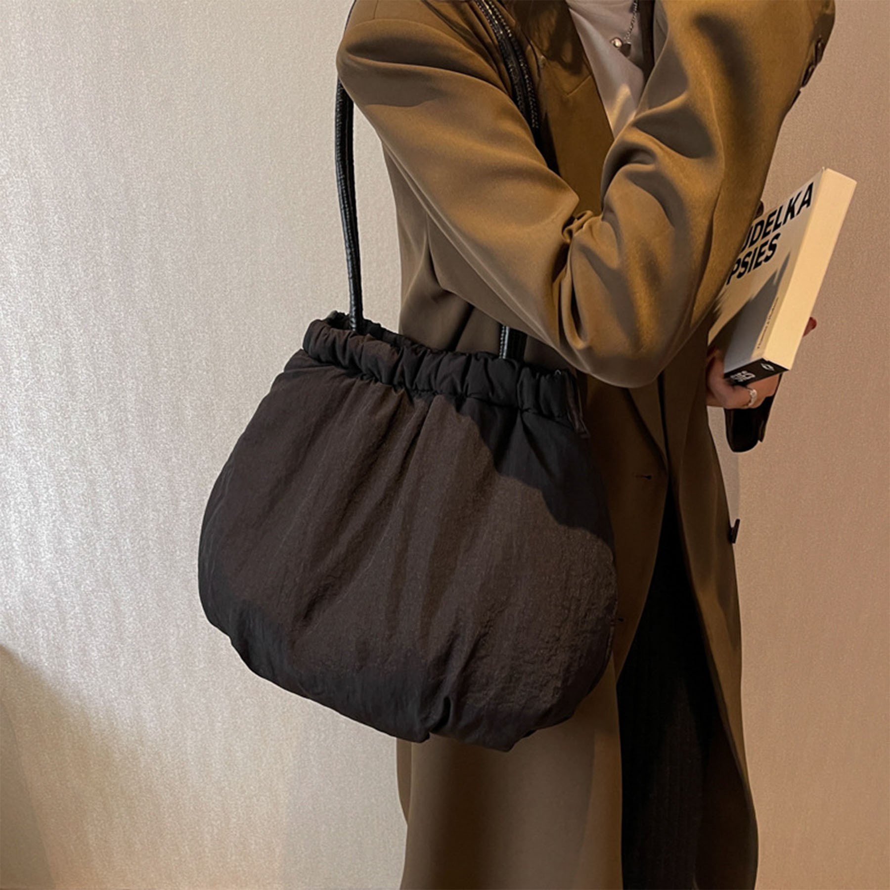 Nylon Fluffy Large Capacity Tote Shoulder Bag 3