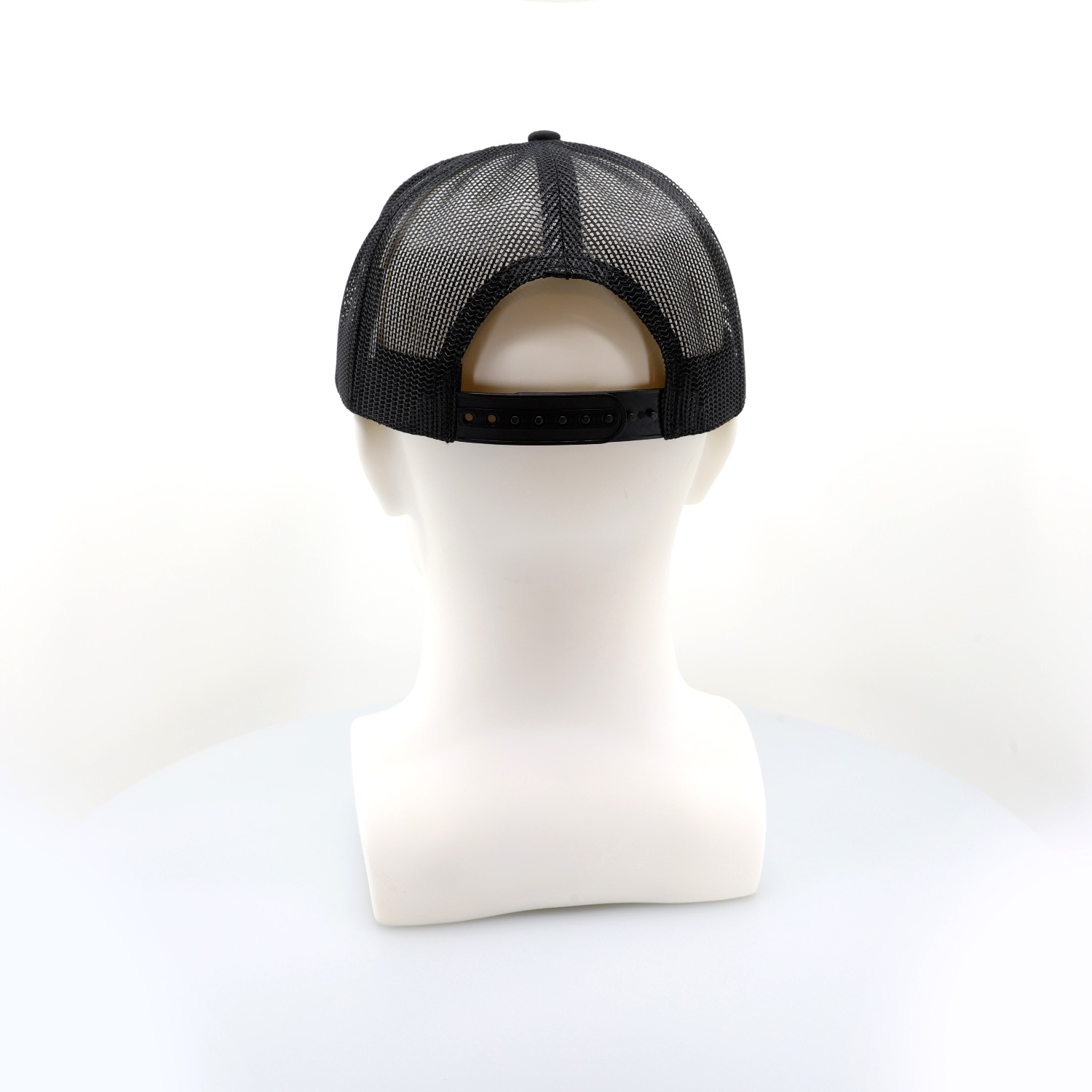 Snapback Meshback Trucker Cap