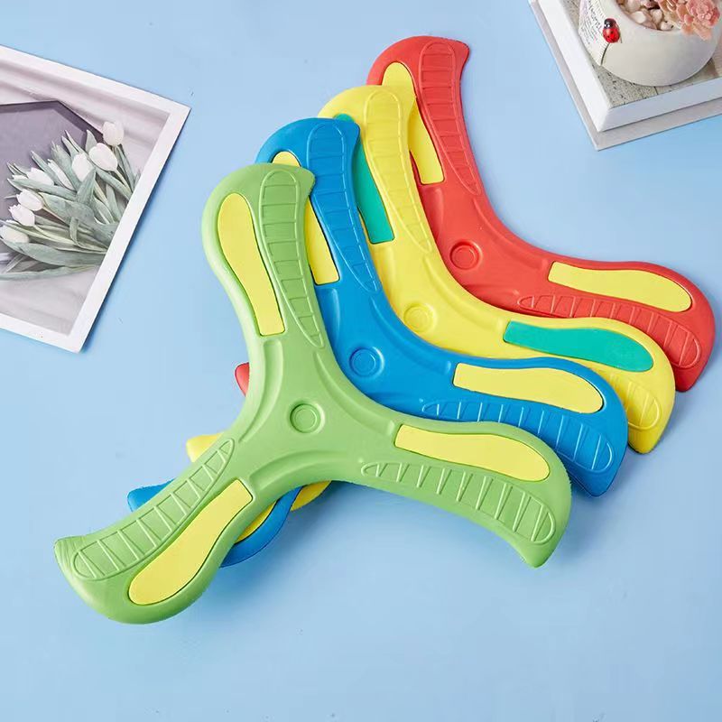 Boomerang with glow in the dark 4