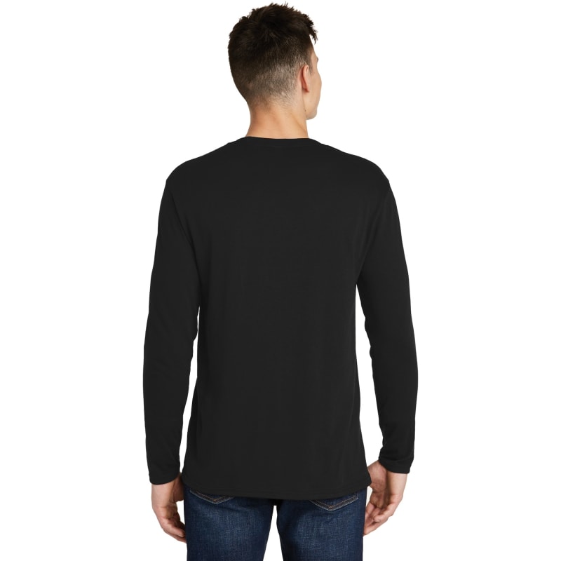District Very Important Tee Long Sleeve. 17