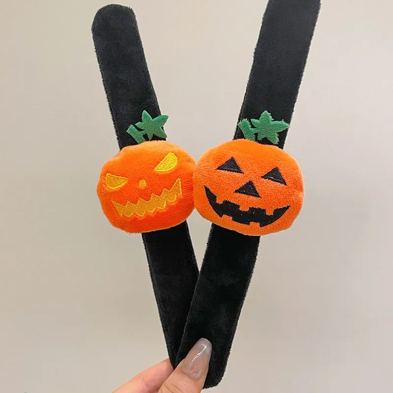 Funny Furry Pumpkin Bracelet for Halloween Party 3