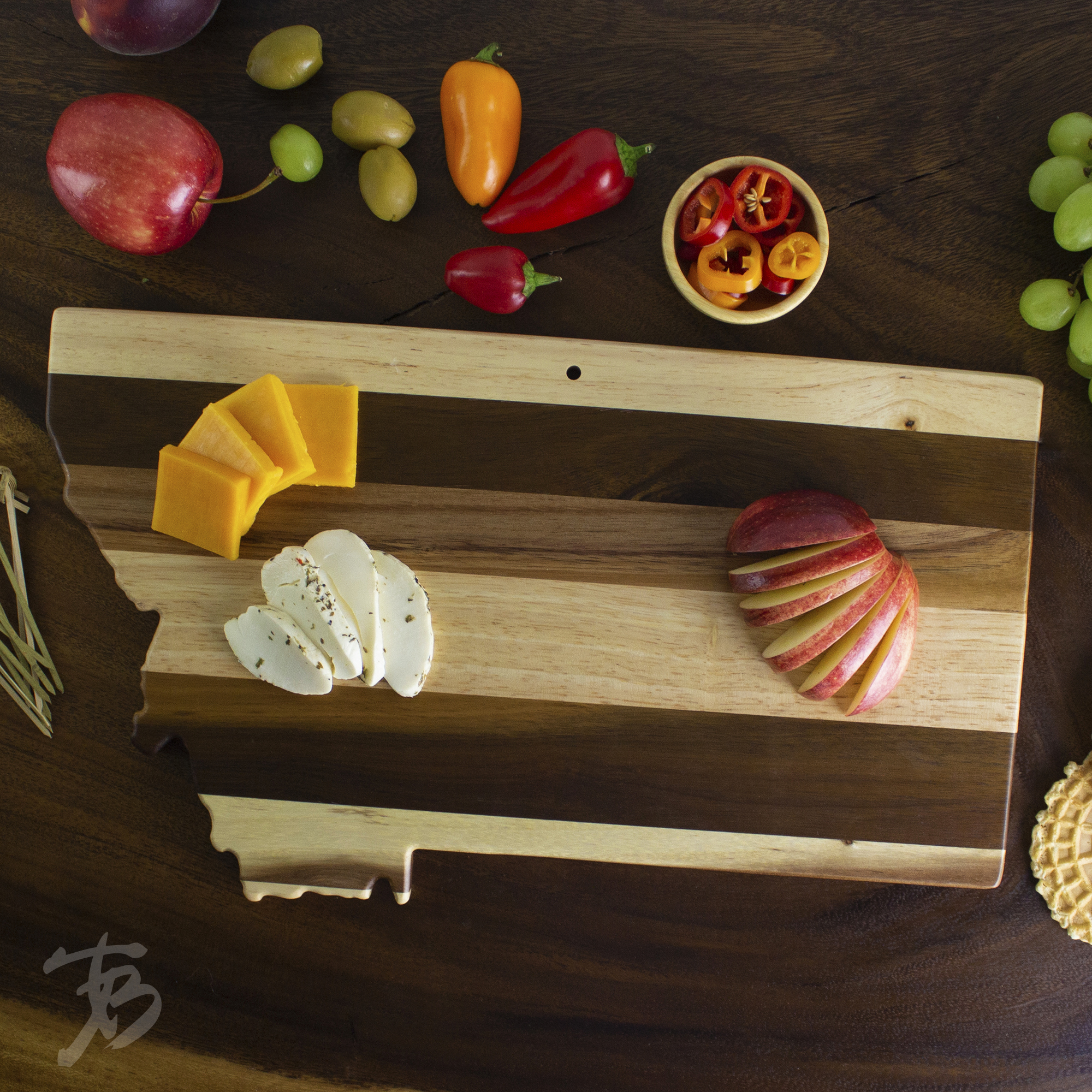 Rock & Branch® Shiplap Series Shiplap Montana Cutting & Serving Board 4